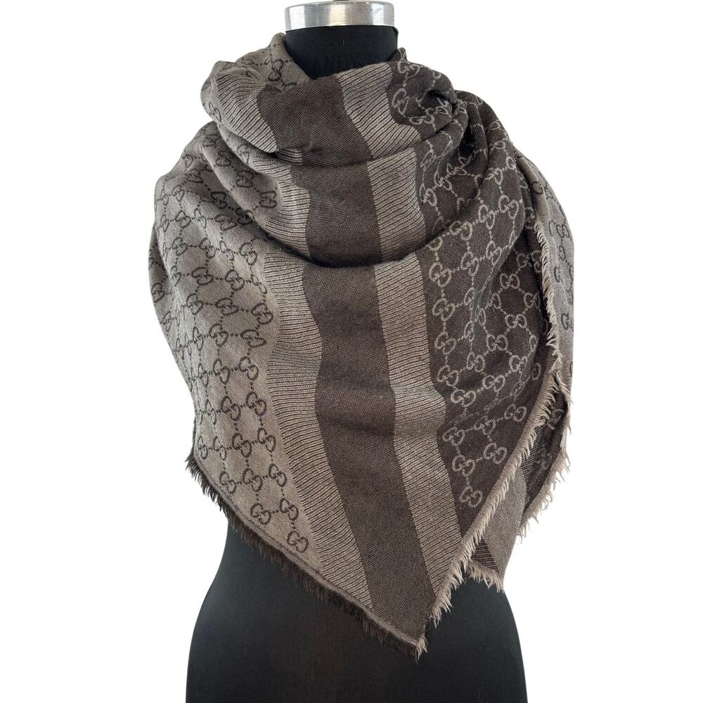 GUCCI Brown Beige 2 Tone Large Scarf Wool Silk GG Monogram Square Fringe Hem